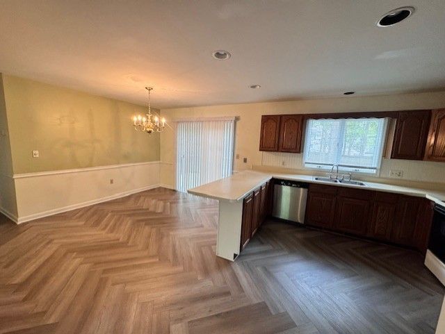 Building Photo - 7047 Maple Ct