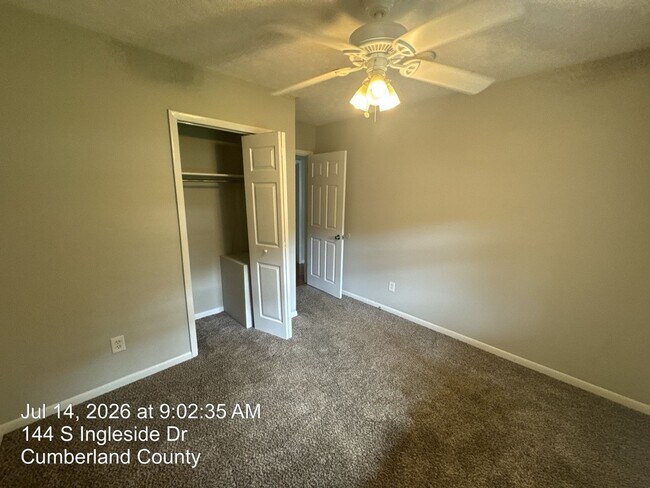 Building Photo - 144 S Ingleside Dr