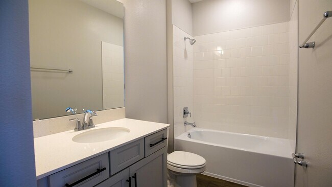 Building Photo - 12182 Eastmoor Dr