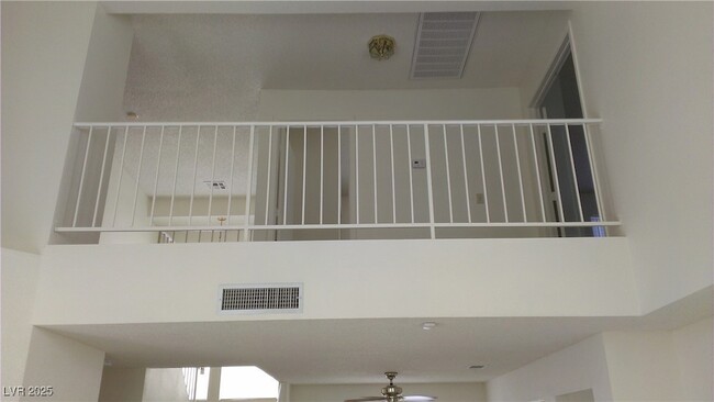 Building Photo - 1105 Overture Dr