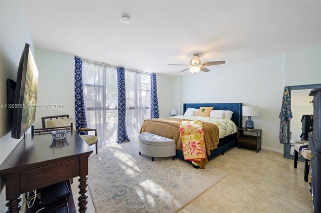 Building Photo - 20515 E Country Club Dr