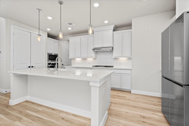Building Photo - 24126 Orchard Oriole Ct