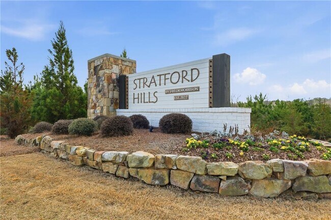 Building Photo - 8820 Shipton Cir