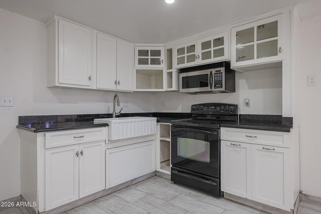 Building Photo - 6659 W Carol Ann Way