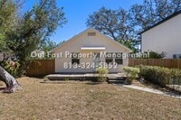 Building Photo - Private Yard Living with Recent Upgrades in Central Tampa