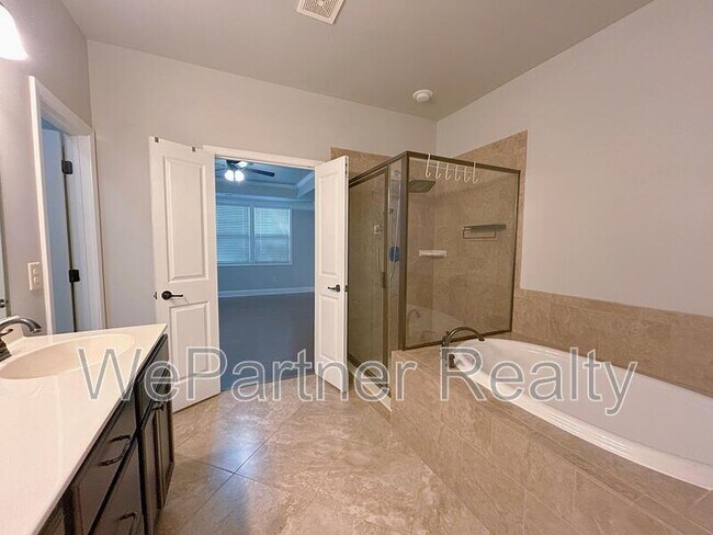 Building Photo - 5838 Norfolk ChaseRoad