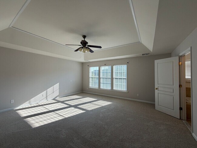 Building Photo - 1108 Harding Cir