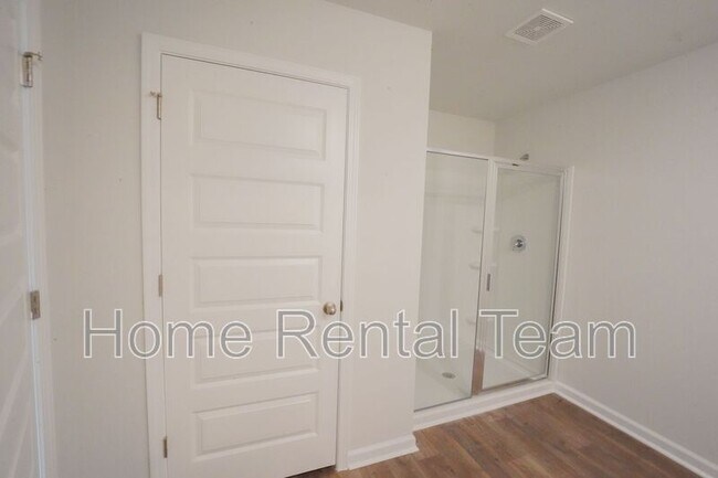 Building Photo - 463 Coconut Dr