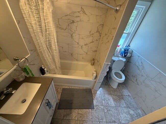 Building Photo - Bright & Affordable Room Near Harvard/MIT