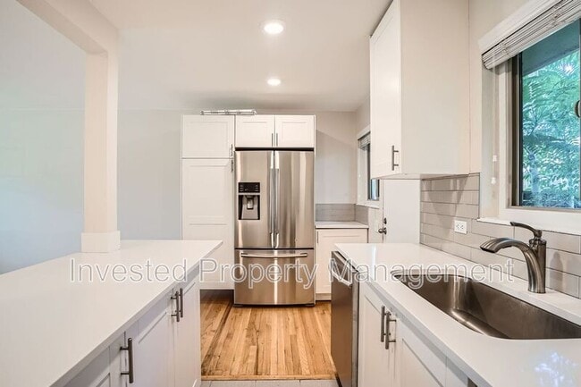 Building Photo - 4251 Shoshone St