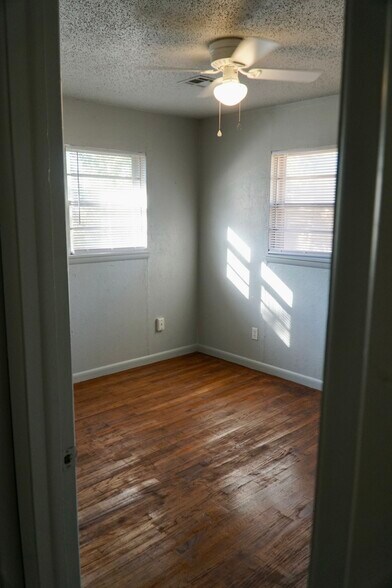 Bedroom 3 - 609 General Senter Dr