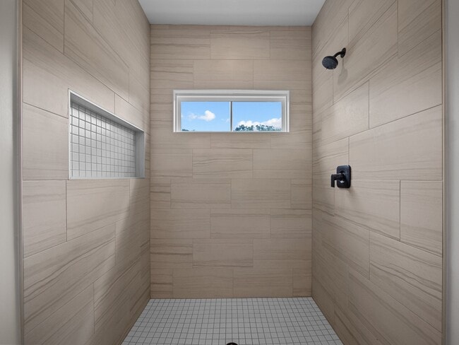 Building Photo - 408 Celtic Ash St