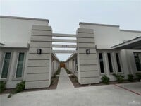 Building Photo - 19 Briggs Rd