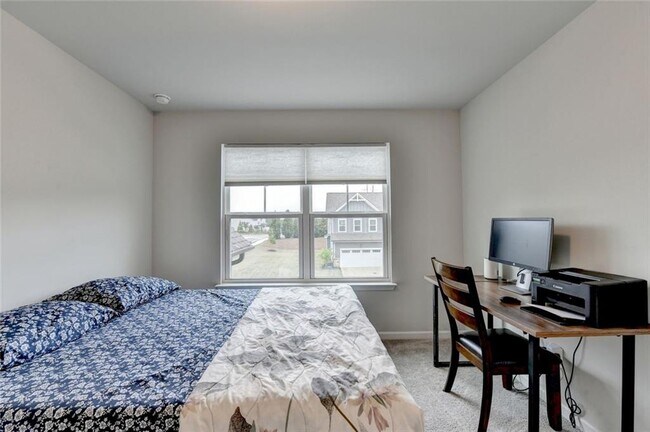 Building Photo - 4665 Shipley Ave
