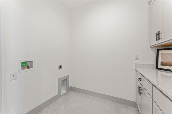 Building Photo - 3206 SW Rosemont Ave