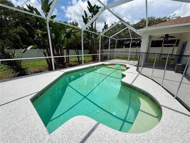 Building Photo - 804 Coade Stone Dr