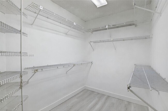 Building Photo - 701 SW 128th Ave