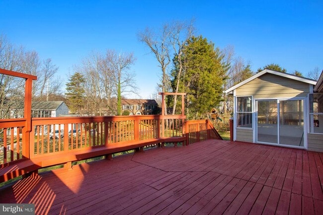 Building Photo - 2032 Greenwich St