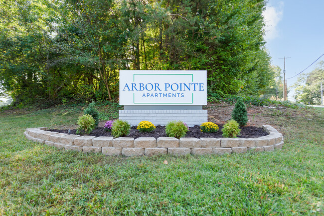 Sign - Arbor Pointe