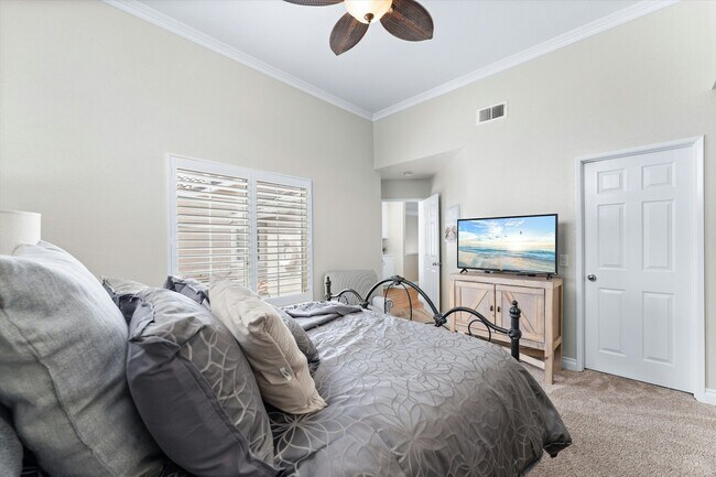 Building Photo - 1037 S Daybreak Ct