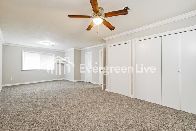 Building Photo - 5048 Riverwood Cir