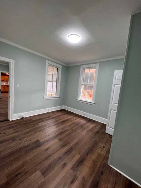 Building Photo - 32 S 14th St