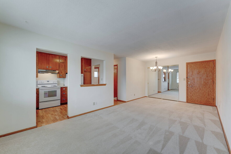 Building Photo - Edgecumbe Terrace