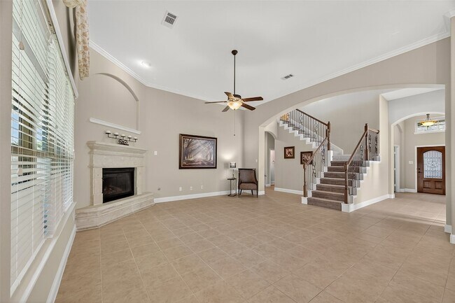 Building Photo - 21331 Winding Path Way