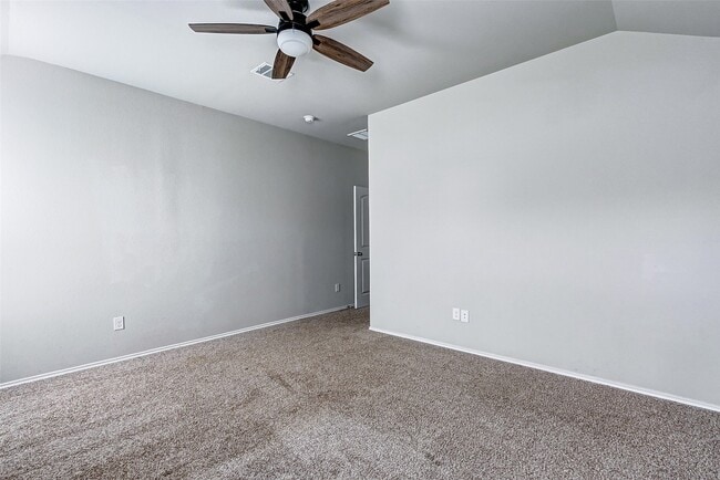 Building Photo - 40454 Red Poppy Ln