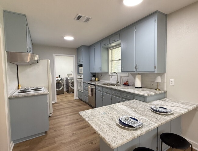 Building Photo - Where Classic Charm Meets Modern Comfort in Midway ISD