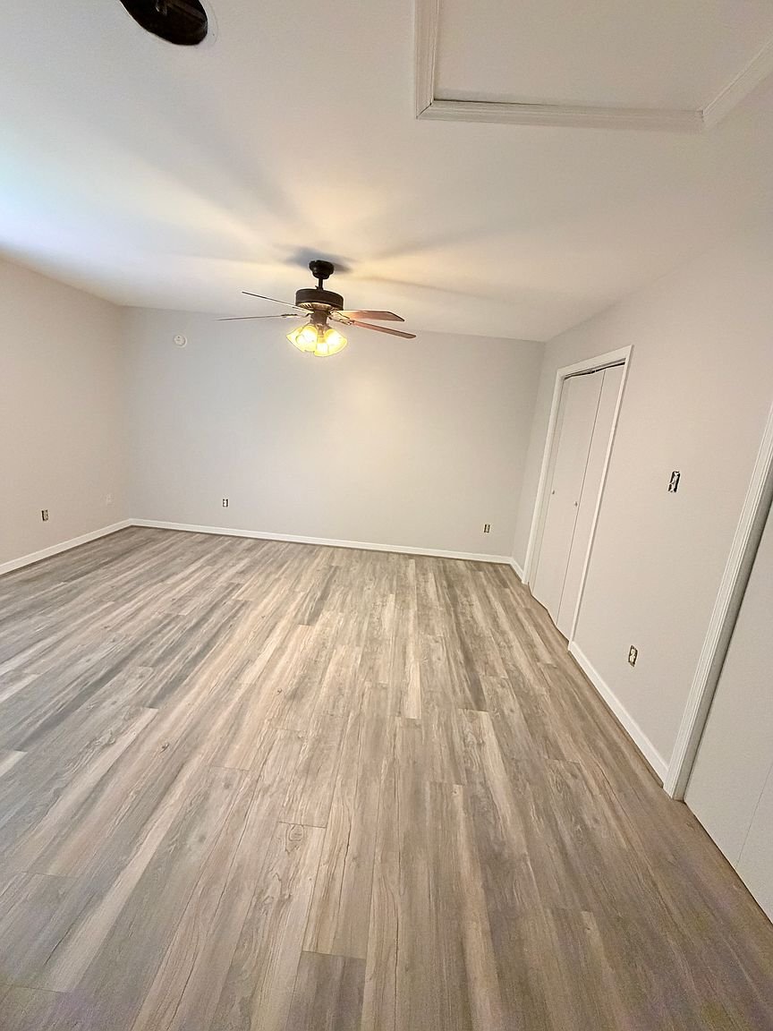 Building Photo - 2604 Tracewood Cir