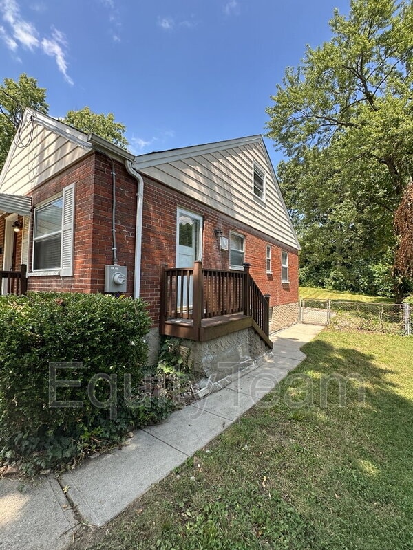 Building Photo - 2854 Allview Cir