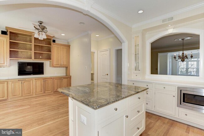 Building Photo - 3911 Ivy Terrace Ct NW