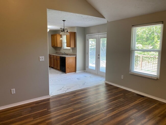 Building Photo - Beautiful House Rent to Own in the Great city of Repbulic!