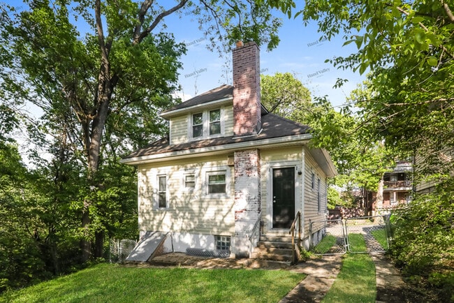 Building Photo - 2729 Ruberg Ave