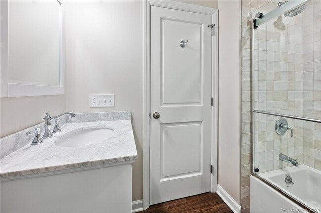 Building Photo - 1110 Mill Hill Terrace