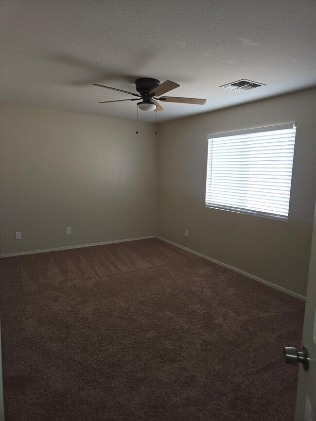 Building Photo - 229 S 125th Ave