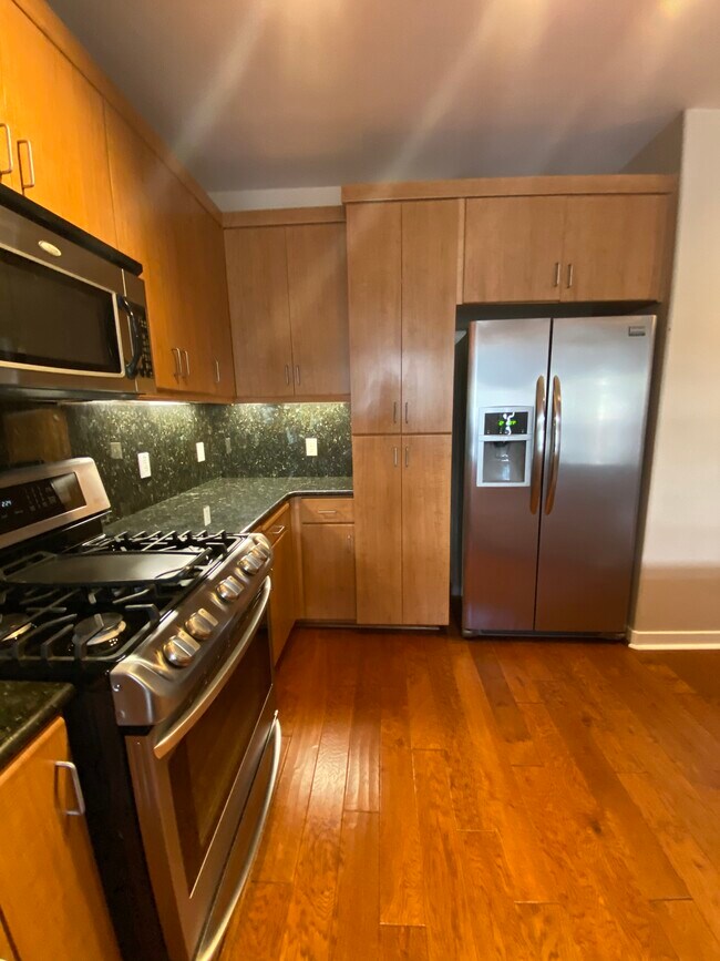 Building Photo - 5501 DeMarcus Blvd