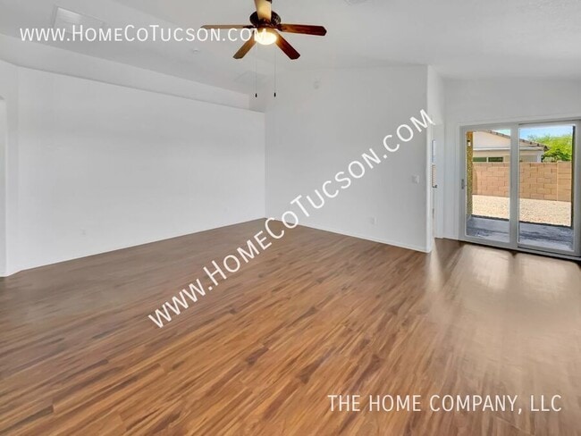 Building Photo - 7622 W August Moon Pl