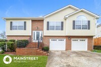 Building Photo - 1286 Live Oak Terrace