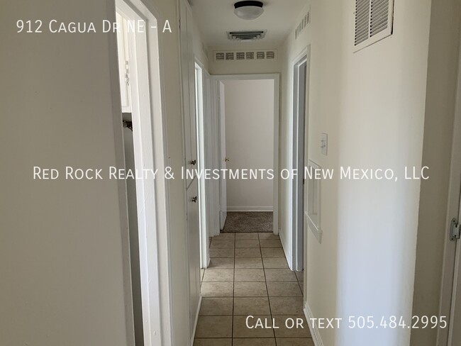 Building Photo - 3 Bedroom home in NE ABQ now available