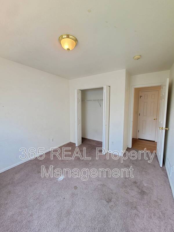 Building Photo - 3821 Tumbleweed Dr