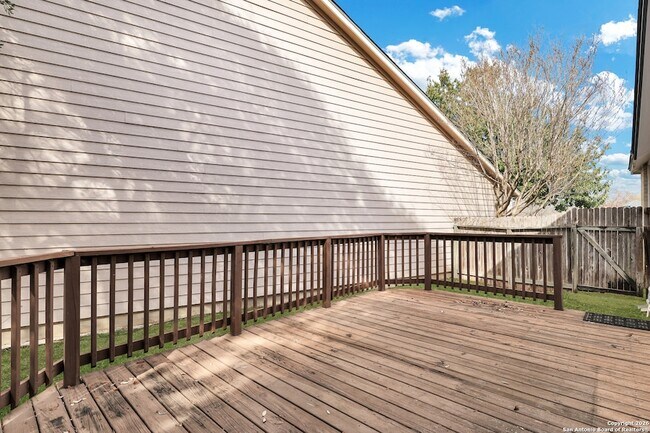 Building Photo - 13003 Beacon Park Dr