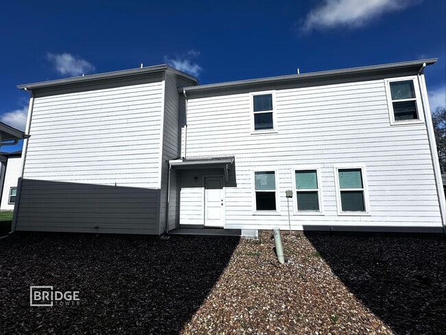 Building Photo - BRUNSWICK