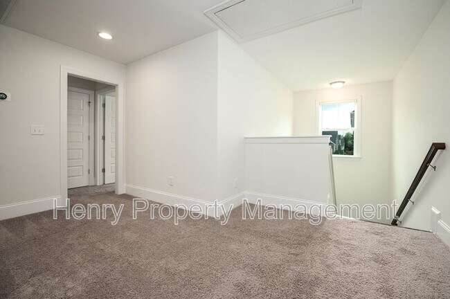 Building Photo - 1017 Blackpool Ct