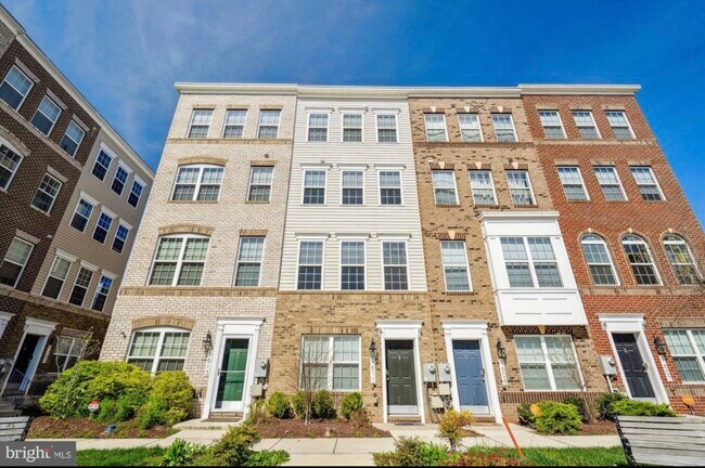 Building Photo - 9611 Weshire Dr