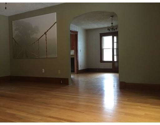 Building Photo - 137 Westboro Rd