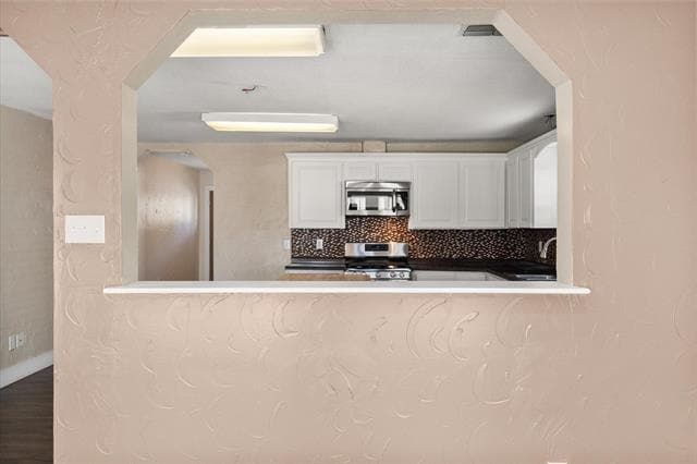 Building Photo - 604 Dunn St