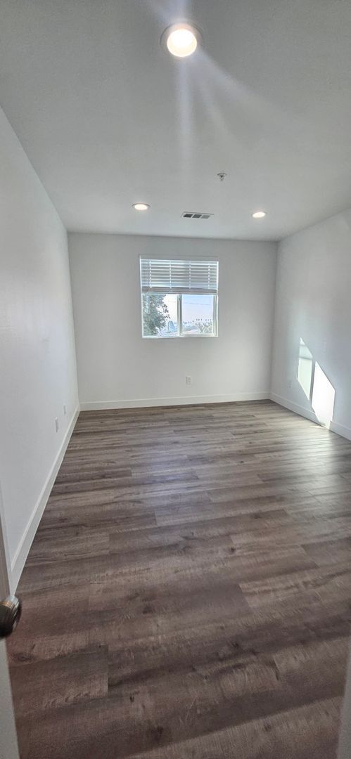 Building Photo - LANFRANCO(3743)