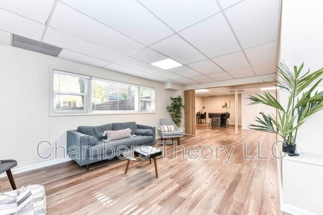 Building Photo - 4706 8th Rd S